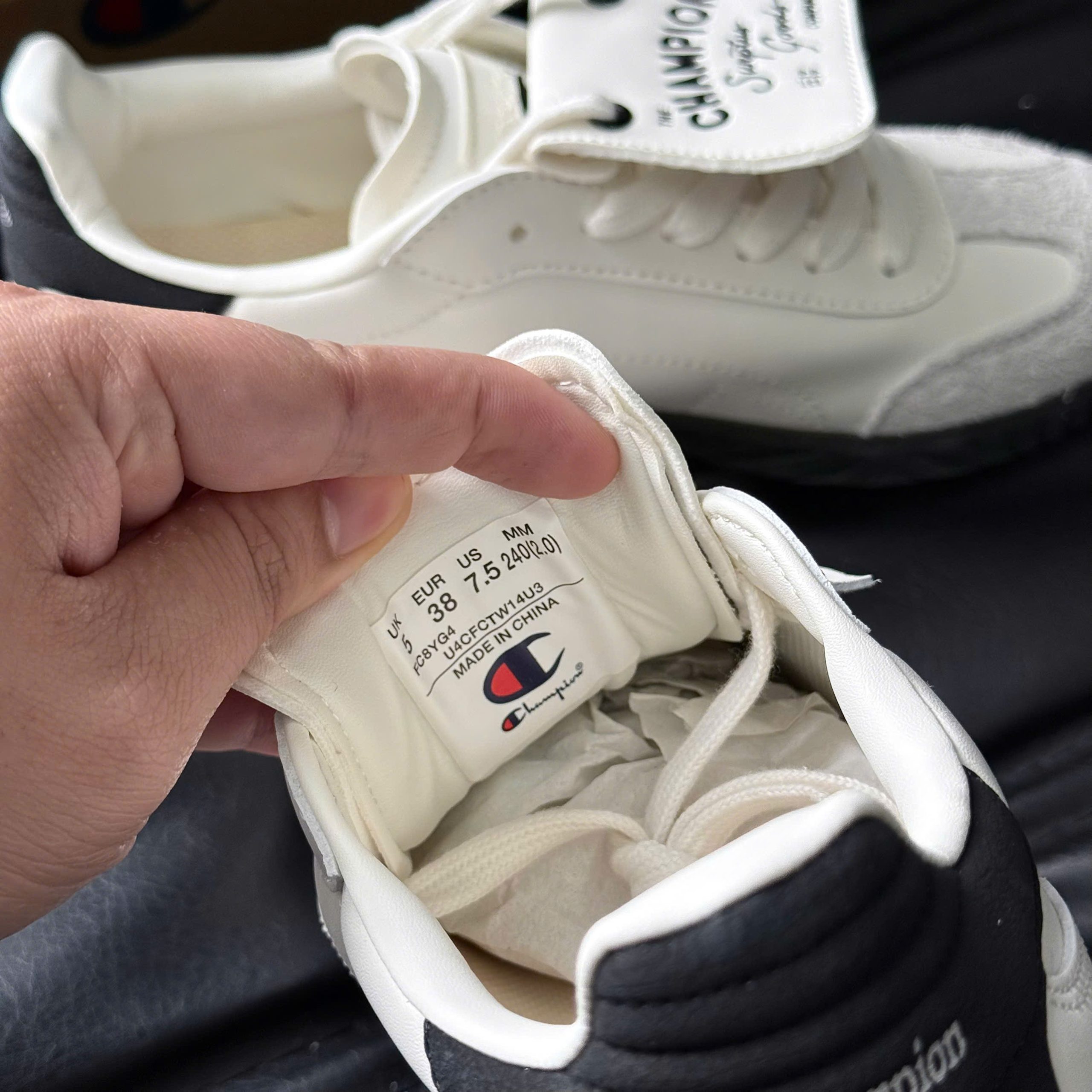 Champion Essentials Champ T-Trainer – Cream Black