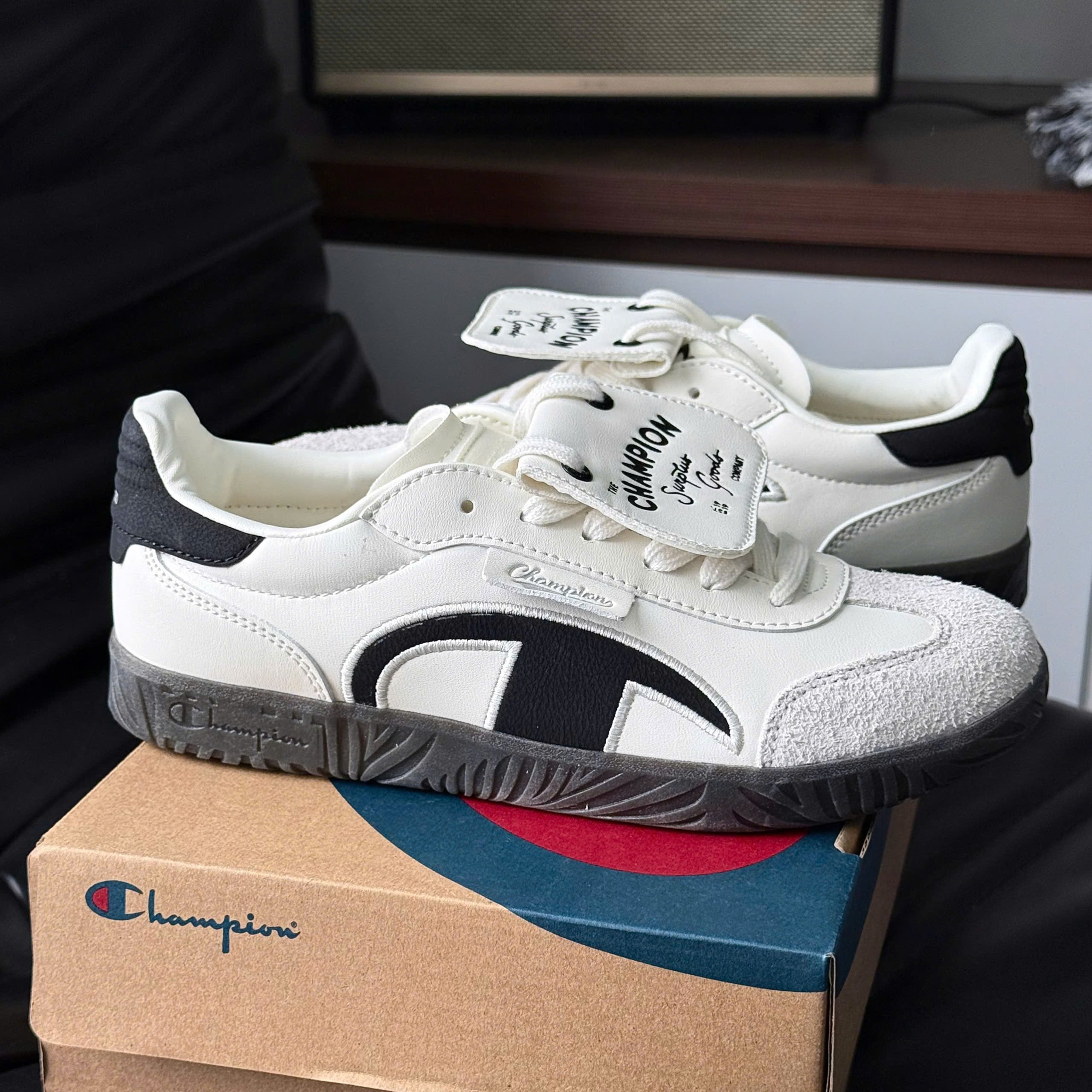 Champion Essentials Champ T-Trainer – Cream Black